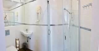 Проживание в семье Villa Kabbalah Гданьск Двухместный номер с 1 кроватью и собственной ванной комнатой-5